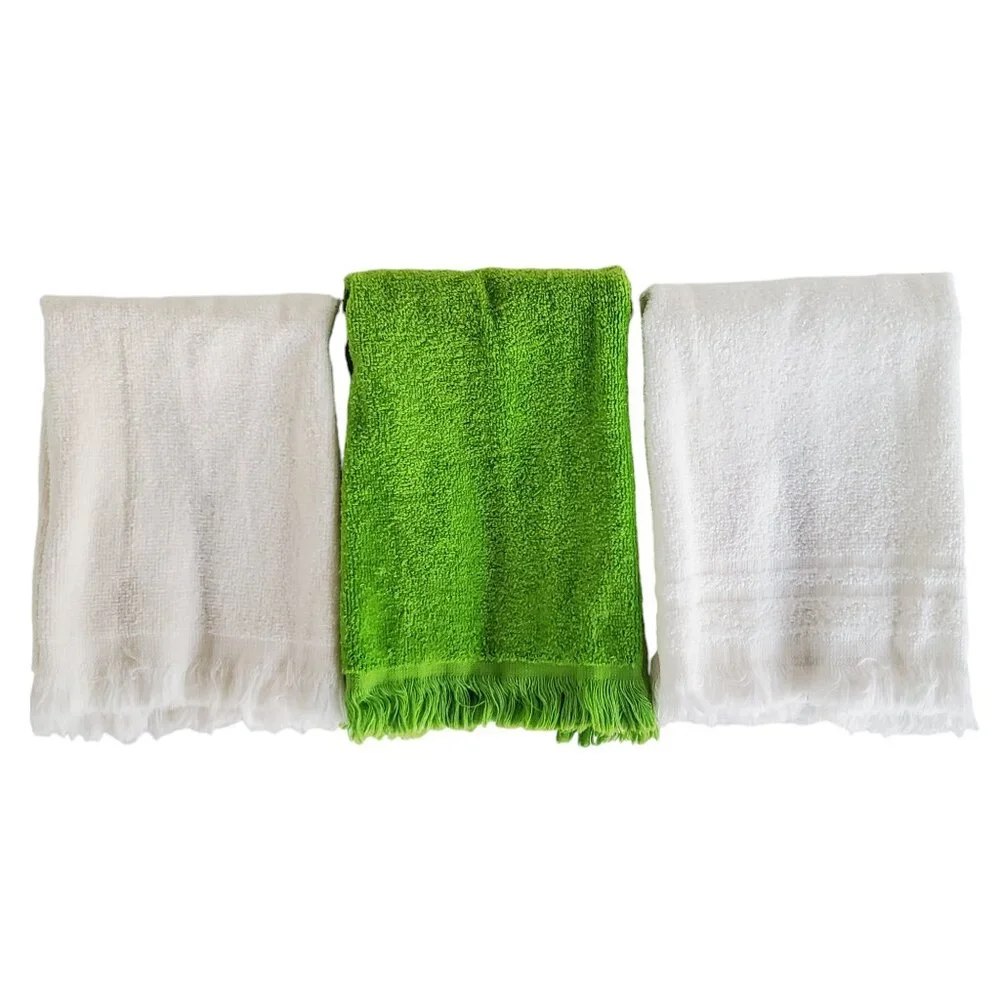 Vintage Cannon Christmas Guest Finger Towels Set of 3 Green & White Embroidered